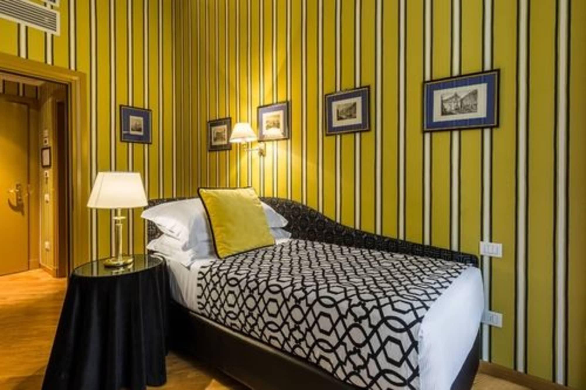Room Mate Collection Isabella, Florence Luaran gambar